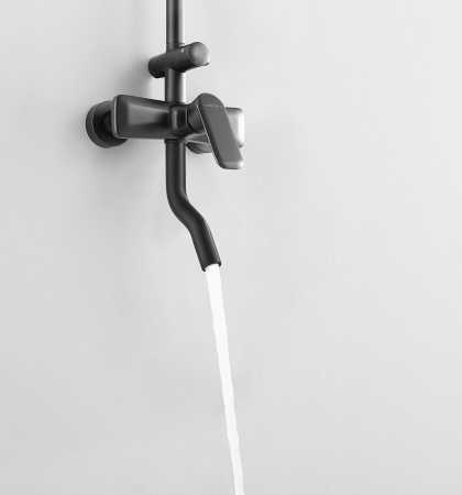 Душевая система с изливом Arrow AG3311BC черный